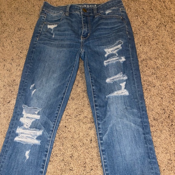 American Eagle Super Stretch Distressed High Rise Jeggings - Picture 4 of 8